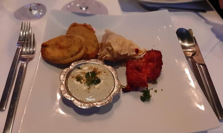 Taj Tandoori